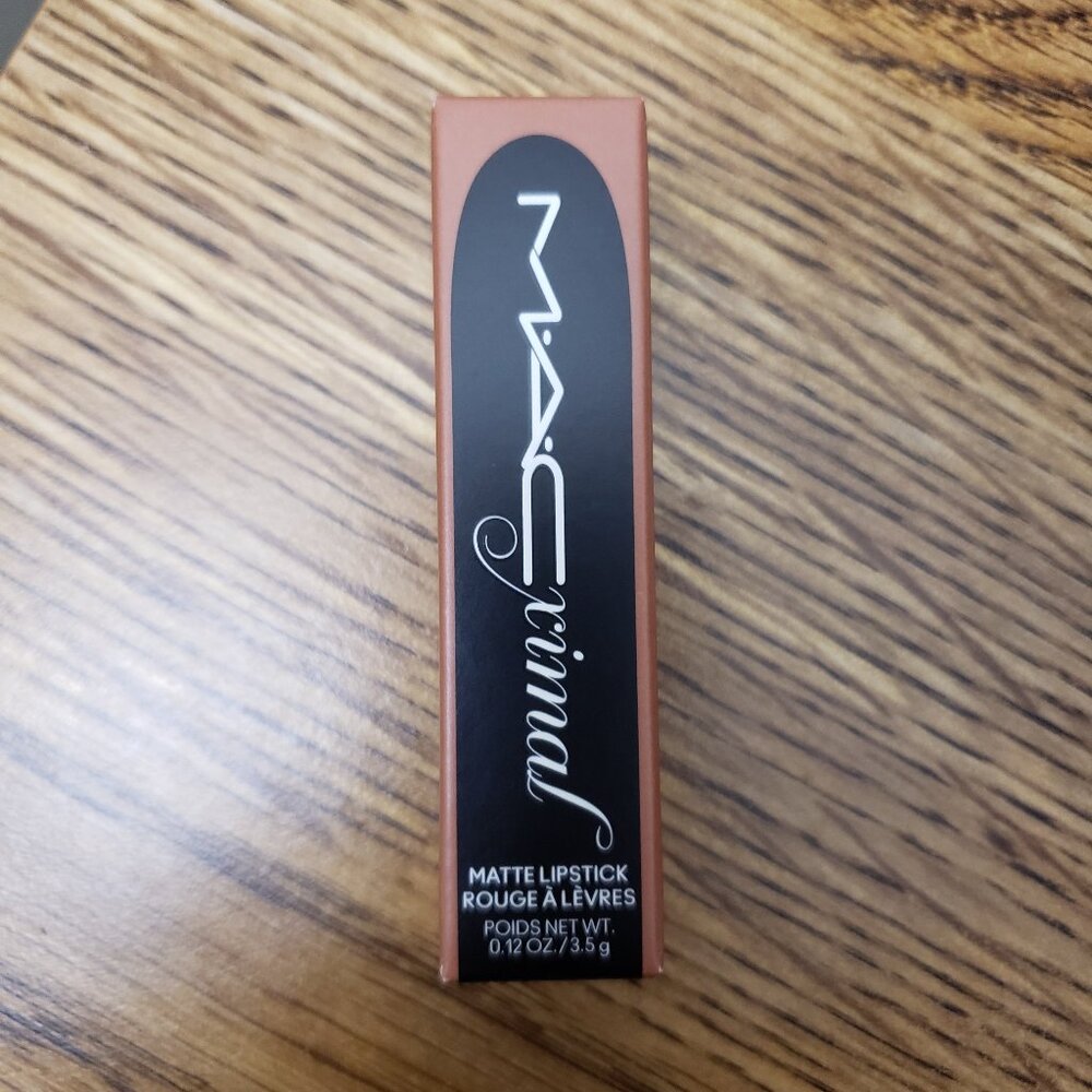 MAC MACximal Matte Lipstick Yash